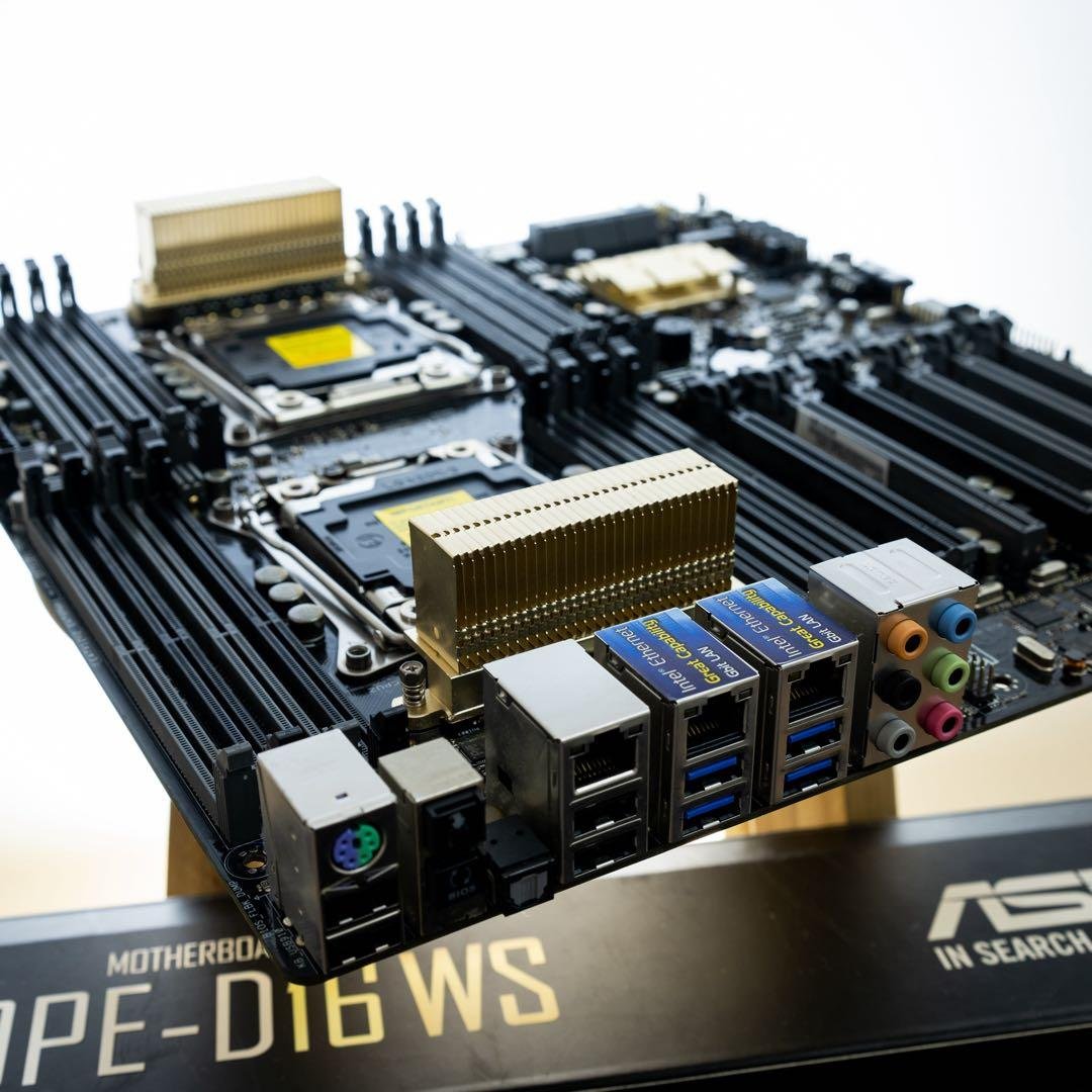 ASUS Z10PE-D16 WS マザーボード