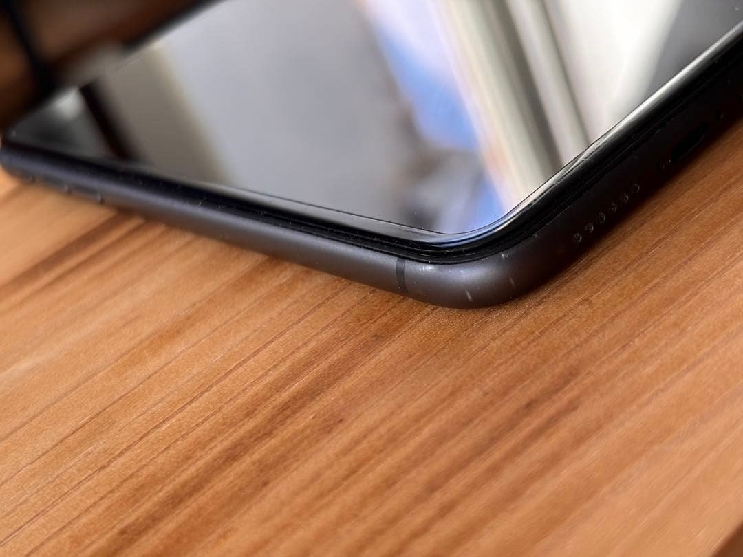Apple iPhone 11 ブラック　128gb SIMロックなし