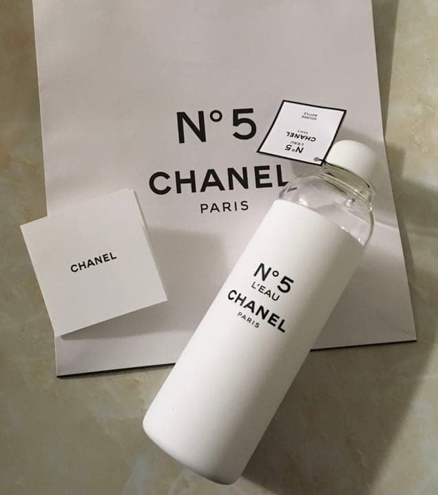 CHANEL シャネル N°5 ロー ボトル バッグ　100周年 限定品