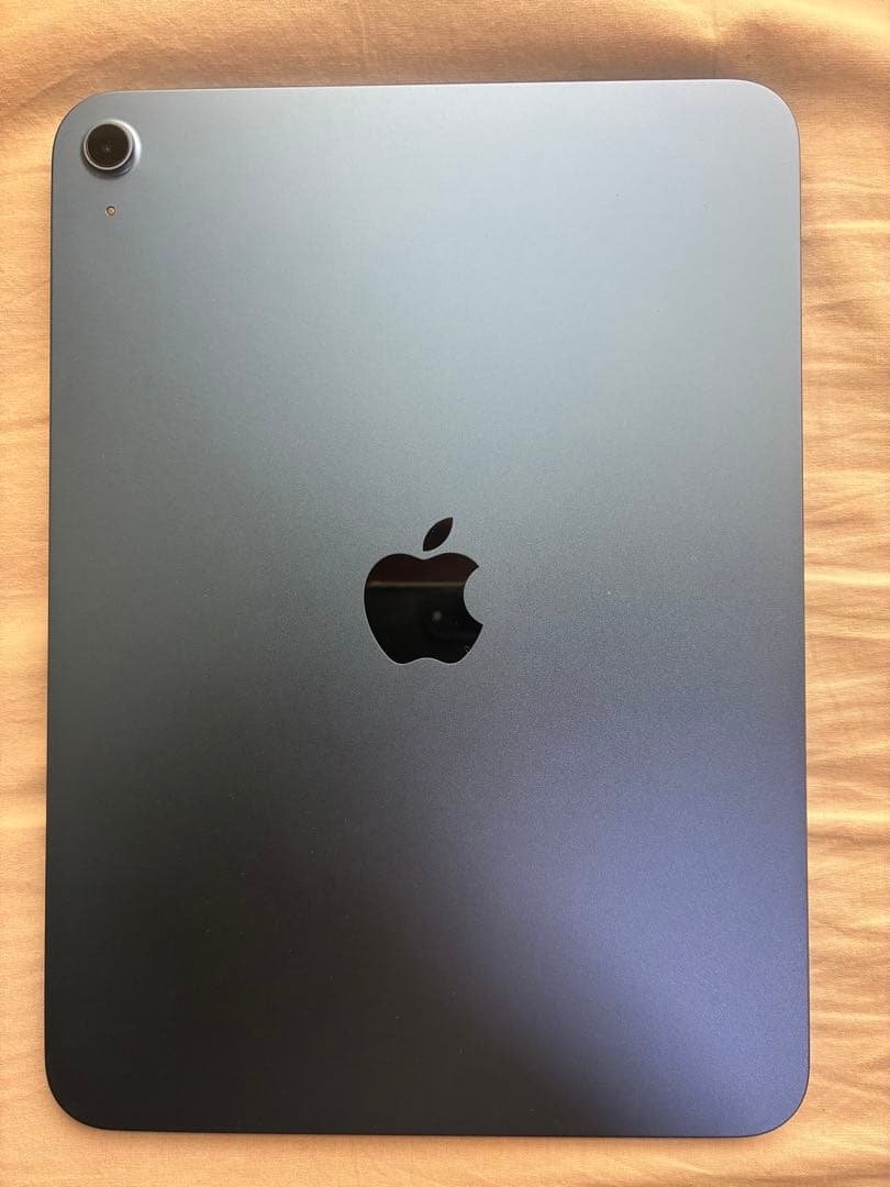 美品 iPad 11インチ A16 128GB Wi-Fi 純正ケース付き
