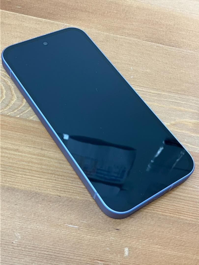 ほぼ未使用　Google Pixel 9a 128GB　アイリス