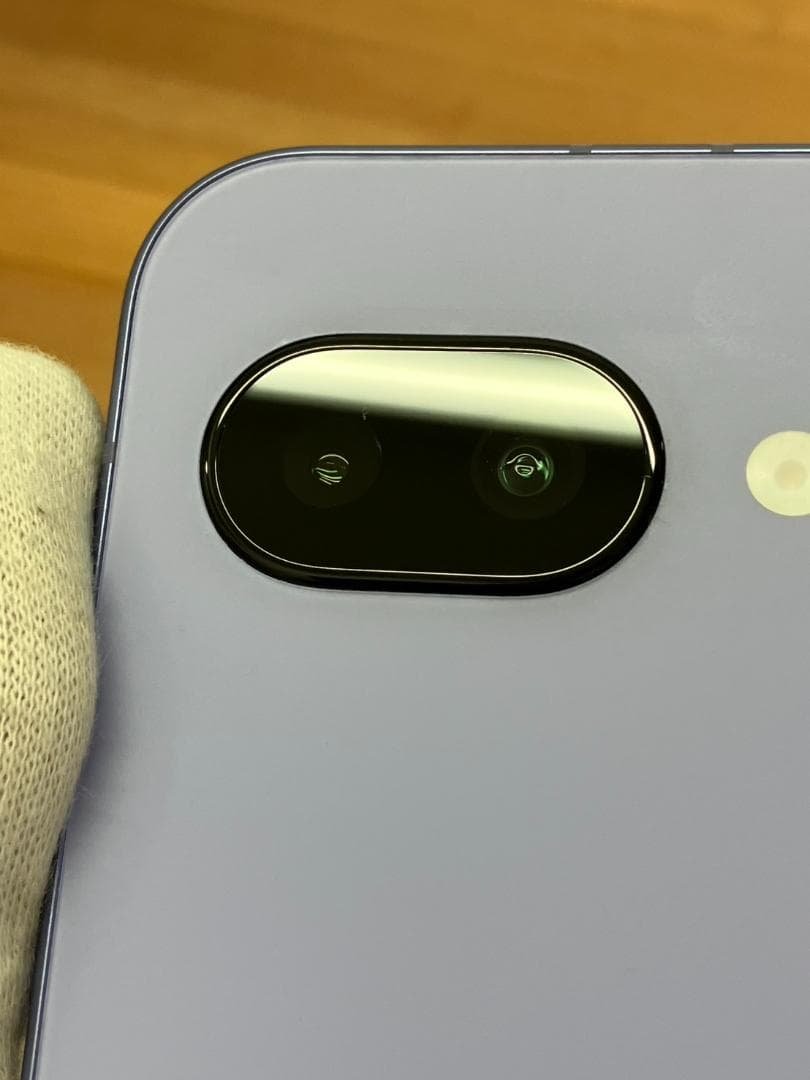 ほぼ未使用　Google Pixel 9a 128GB　アイリス