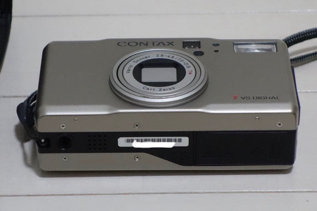 希少品 概ね良品 コンパクトデジタルカメラ CONTAX TVS DIGITAL