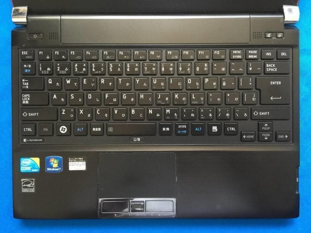 東芝 dynabook R730/E26BR 13.3型コンパクトノートパソコン