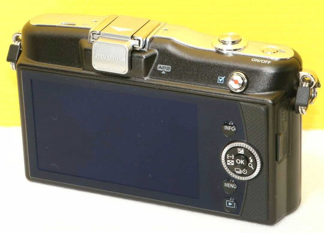 ⭐オリンパス E PM 1 ボディ⭐ブラック　 送料無料⭐